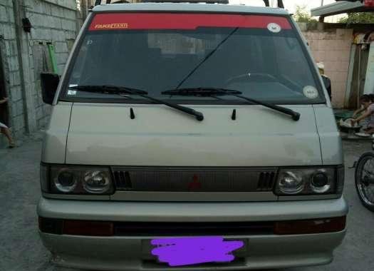Mitsubishi L300 Van for sale