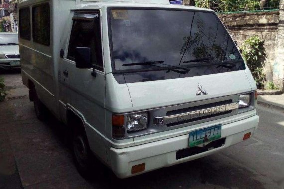 2013 Mitsubishi L300 deluxe for sale