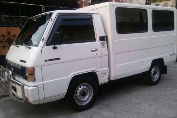 2005 Mitsubishi L300 FB Van Dual Aircon For Sale 