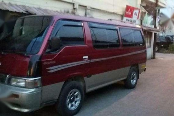 FOR SALE RED Nissan Urvan 2004