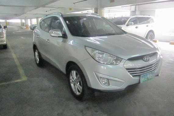 Well-maintained Hyundai Tucson 2010 for sale