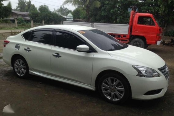 FOR SALE Nissan Sylphy 1.8v top of the line