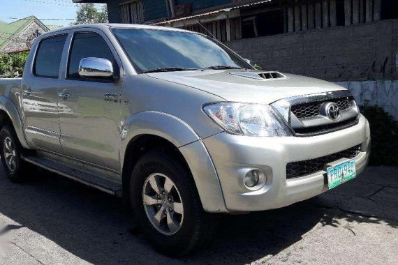 Toyota HiLux G 4x4 2011 Model FOR SALE