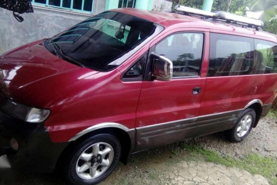 FOR SALE HYUNDAI Starex van model 2010