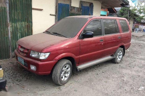 Isuzu Crosswind XTO XL 2002 MT Red For Sale 