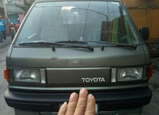 Toyota Lite ace van FOR SALE