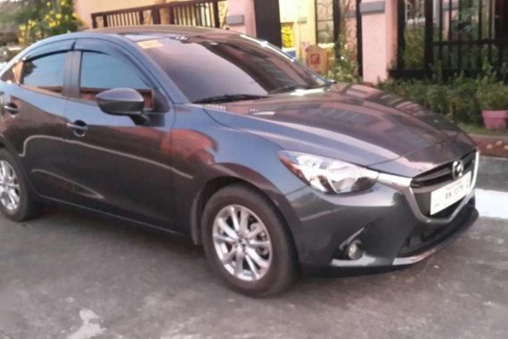 For sale/assume 2017 Mazda 2 skyactive