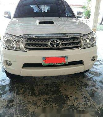 Well-kept Toyota Fortuner 2010 for sale