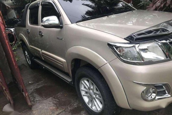 2012 Toyota Hilux 4x2 G Diesel Manual Transmission FOR SALE