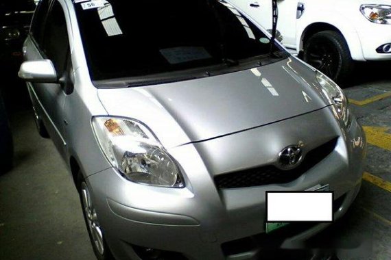 Well-maintained Toyota Yaris 2011 for sale