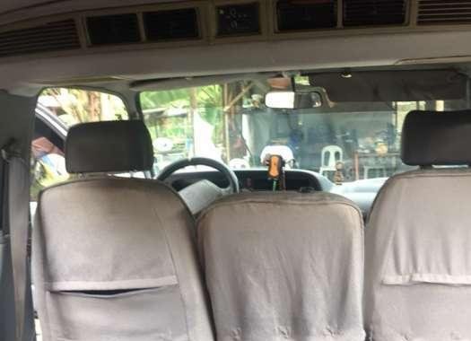 Toyota Hiace van 2000 model for sale 
