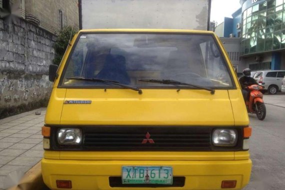 2005 Mitsubishi L300 Aluminum Van Yellow For Sale 