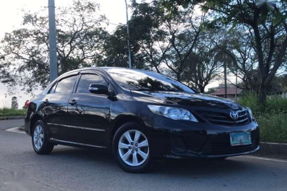 2014 Toyota Corolla Altis MT Black For Sale 
