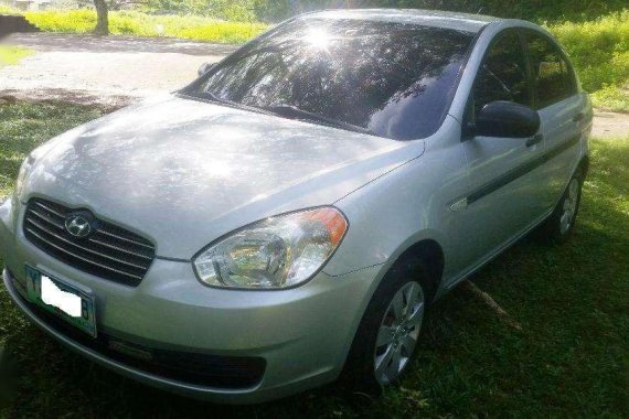 2010 HYUNDAI ACCENT CRDi Silver For Sale 