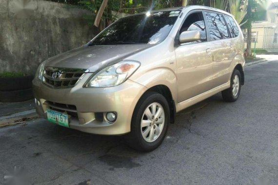 Toyota Avanza G AT 2011 model FOR SALE