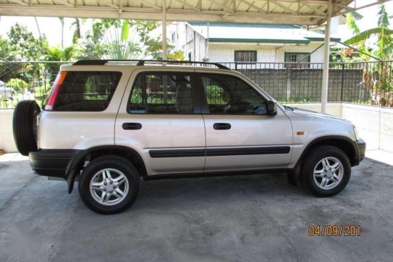 Honda CRV 2000 Matic Beige SUV For Sale 