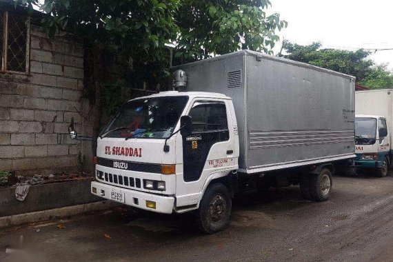 Isuzu Trucks ELF OPEN and CLOSE VAN For Sale