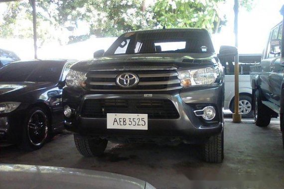 Well-kept Toyota Hilux 2016 for sale