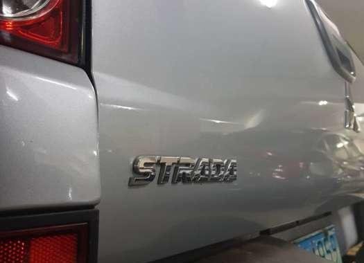 Mitsubishi Strada GLX-V AT 2012 FOR SALE