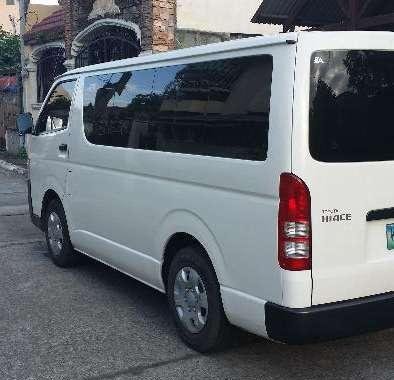 FOR SALE Toyota Hiace commuter 2014