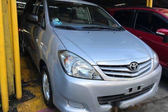 Well-maintained Toyota Innova 2010 for sale