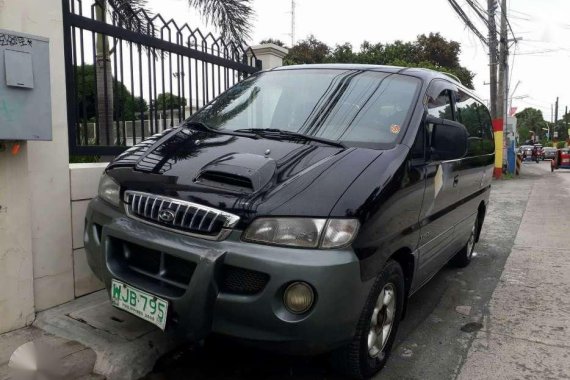 Hyundai Starex SVX 2000 AT Black Van For Sale 
