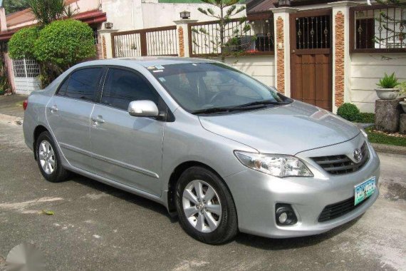 2011 Toyota Corolla Altis 1.6G AT Silver For Sale 