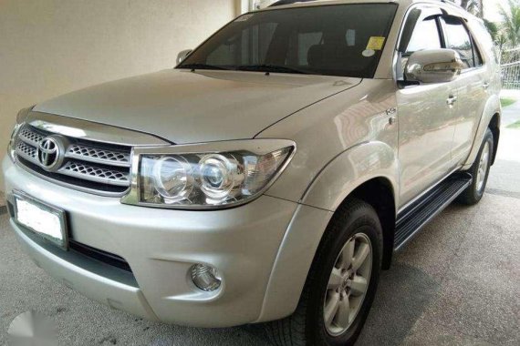 2011 Toyota Fortuner g at FOR SALE