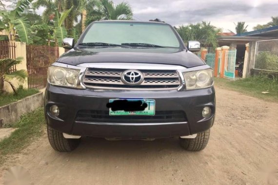 FOR SALE Toyota Fortuner 2009