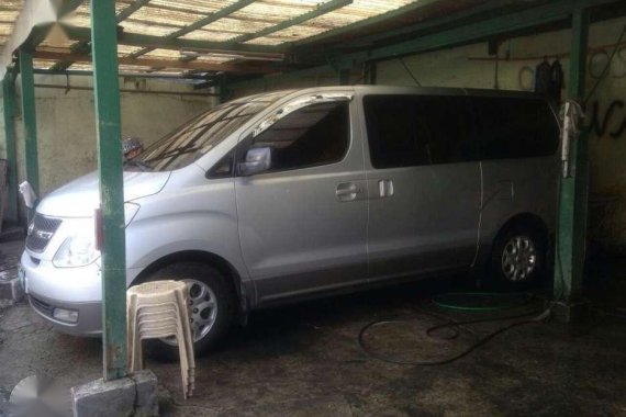 2010 HYUNDAI Grand Starex crdi FOR SALE