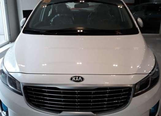 450K AllinDP Snow Pearl White KIA Grand Carnival 2.2L 