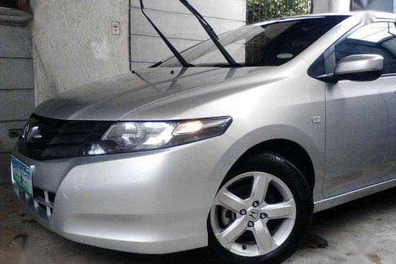 2011 Honda City IDSI AT Silver Sedan For Sale 