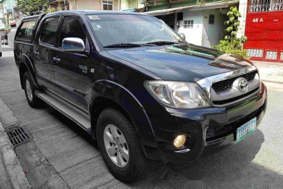 Good as new Toyota Hilux 2011 for sale