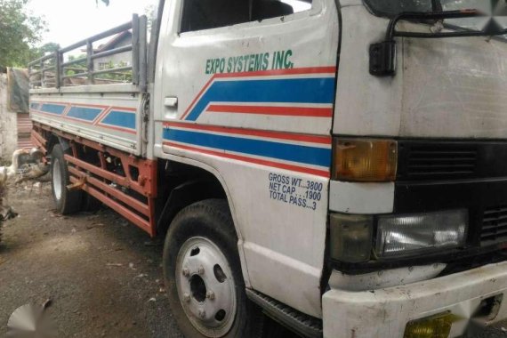 Isuzu Elf truck WiDe 14feet Dropside Double Tire for sale