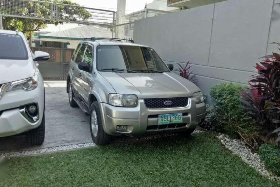 Ford Escape FOR SALE