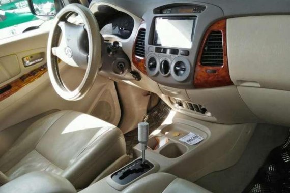 Toyota Innova V 2009 Model FOR SALE