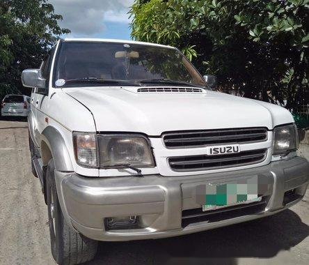 Well-kept Isuzu Trooper 2001 for sale