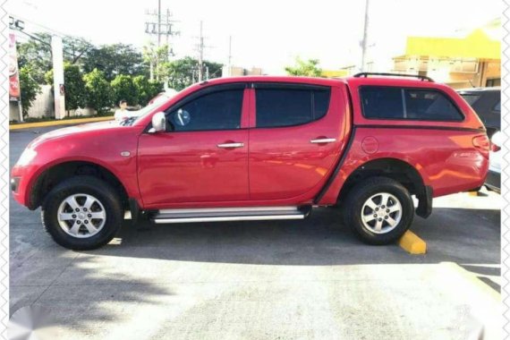 2012 acquired: Mitsubishi Strada glx v 4x2 FOR SALE