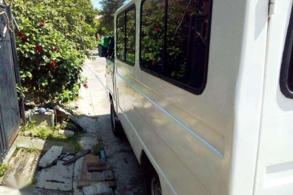 FOR SALE MITSUBISHI L300 FB 96 MODEL