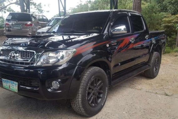 2010 Toyota Hilux G 4x4 MT Black Pickup For Sale 