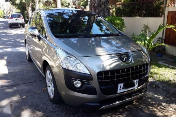 2014 Peugeot 3008 Allure Top of the Line Diesel FOR SALE