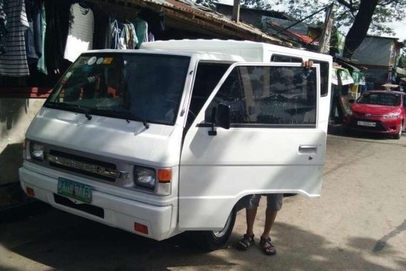 Mitsubishi L300 fb 2004 model