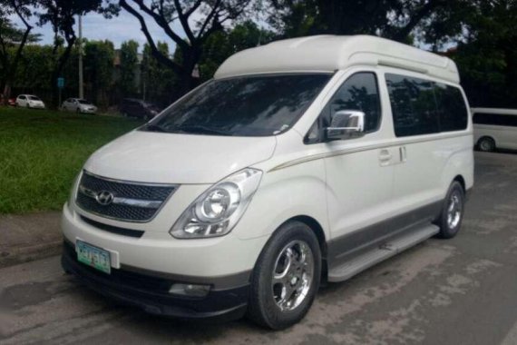 2011 Hyundai Starex Limousine FOR SALE