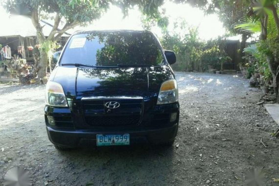 Hyundai Starex Grx CRDi 2005 AT Black Van For Sale 