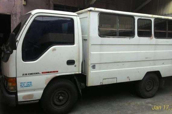 Isuzu Giga FB-Type Model 2001 White For Sale 