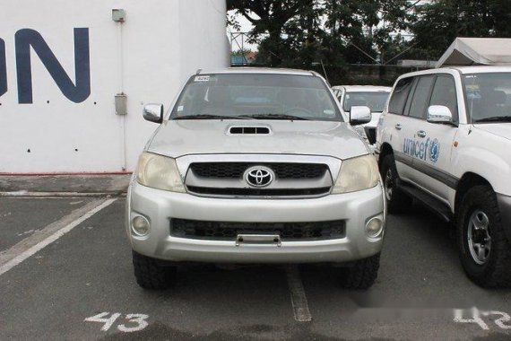 Good as new Toyota Hilux 2009 for sale