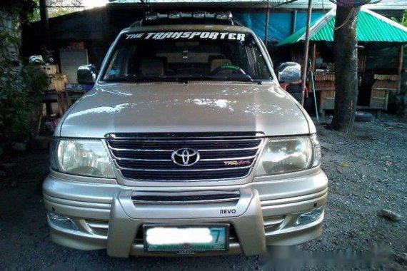Well-maintained Toyota Revo 2004 for sale