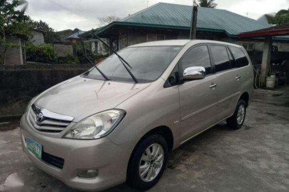 Toyota Innova g manual  2009 model FOR SALE