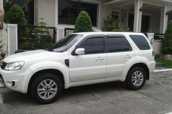 2010 Ford Escape XLT AT White SUV For Sale 