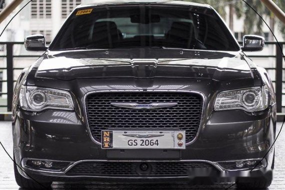 Well-maintained Chrysler 300C 2016 for sale